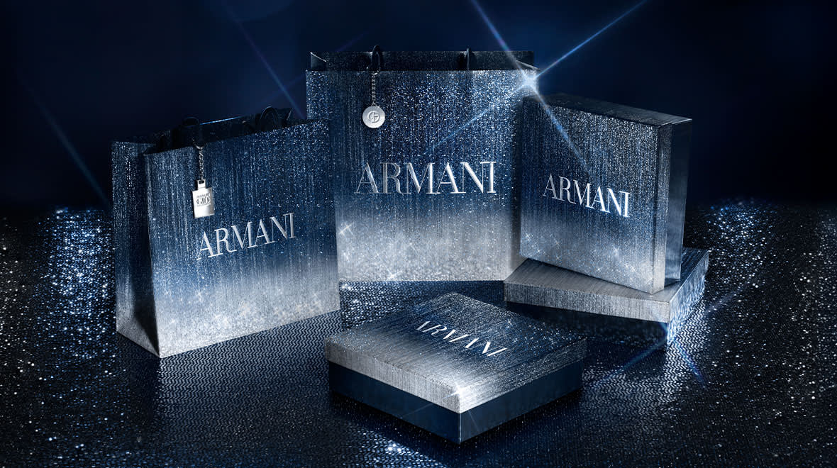 Armani beauty gift bag box desktop banner Ounass