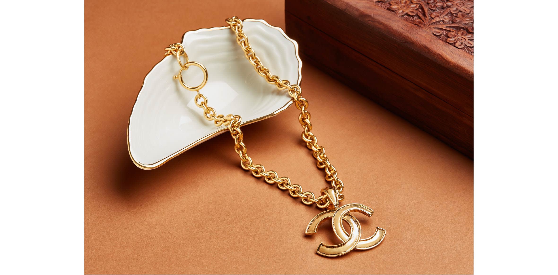 element 6 - web-WW-R&S-WK35