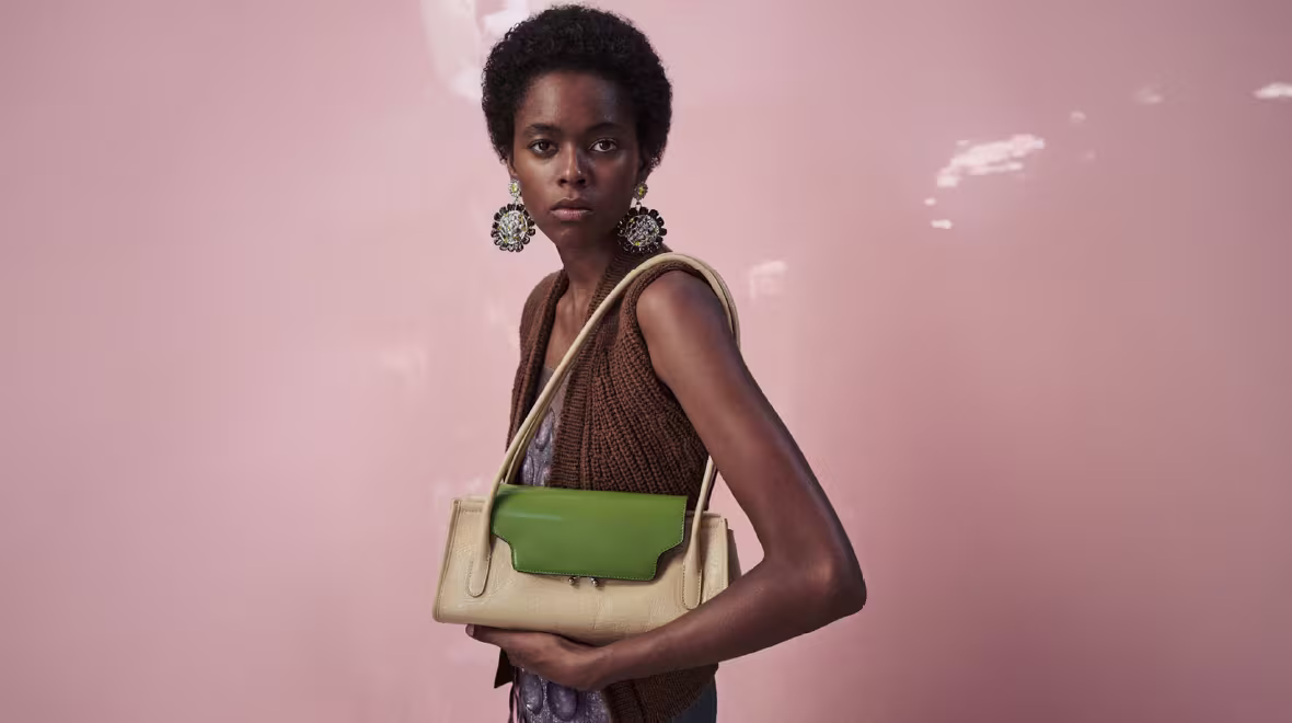 FW26 ounass desktop woman - Ilaria Manzi