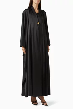 أسود
