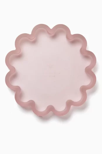 Medium Scalloped Accent Plate in Resin