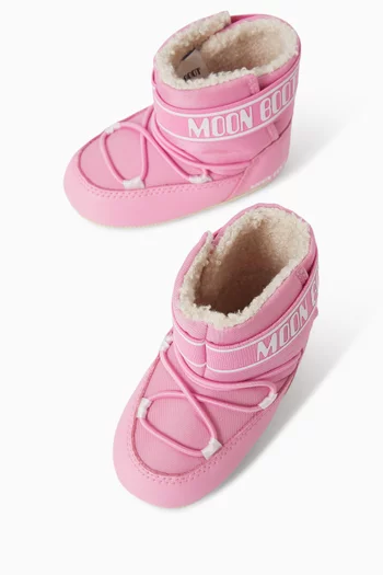 Crib Mid Boots in Nylon