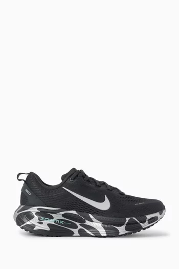 Vomero 18 Sneakers in Mesh