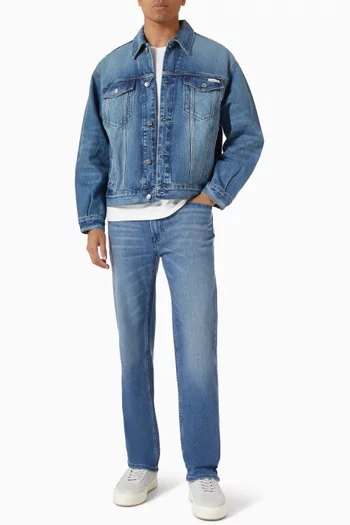 Standard Straight Fit Jeans in Denim
