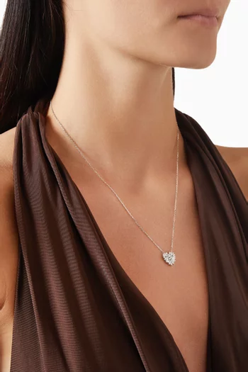 Classic Diamond Small Heart Pendant in 18kt White Gold
