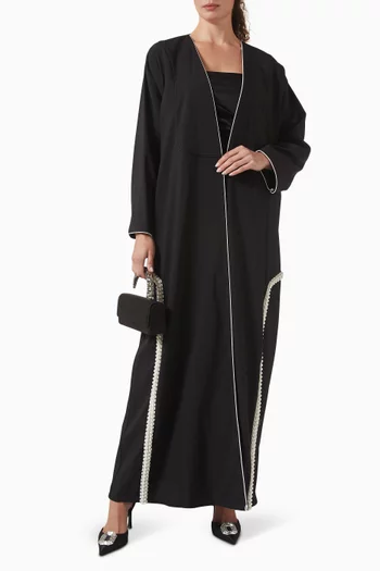 عباية بحافة مزينة باللؤلؤ