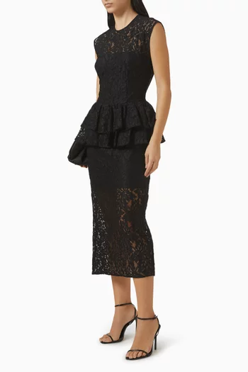 فستان بتصميم جرس بكشكش دانتيل
