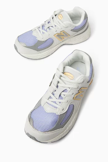 2002 Lace Sneakers