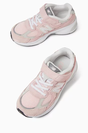 2010 Sneakers