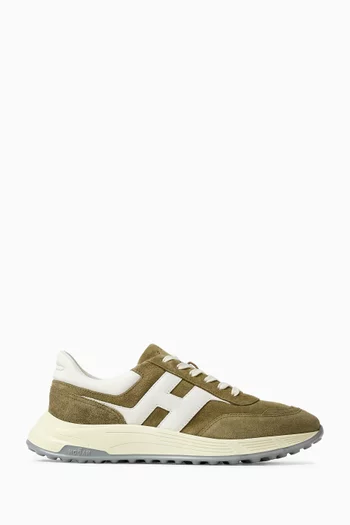 Hyperlight Sneakers in Suede