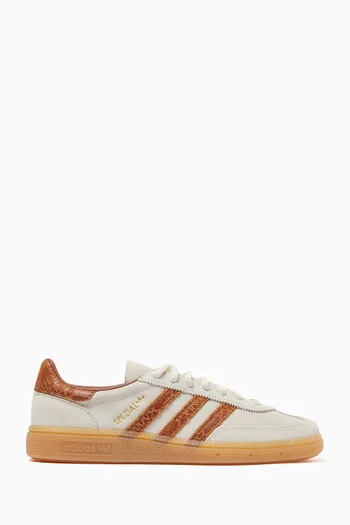 Handball Spezial Sneakers in Suede