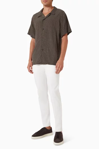 قميص مزين بنقشة فيسكوز