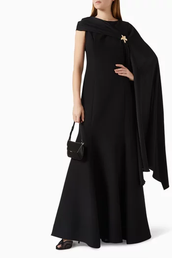 فستان سهرة بكاب درابيه