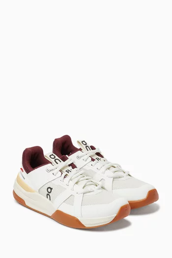 The Roger Pro Youth Tennis Shoes
