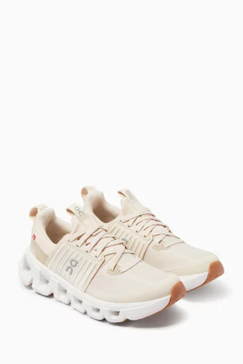 Cloudswift Sneakers