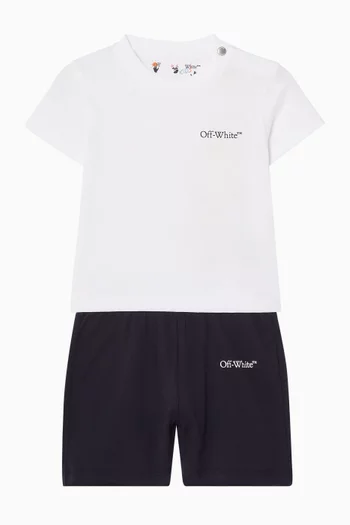Arrow Acrylic T-shirt & Shorts Set