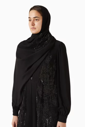 وشاح مزين بتطريز زهور
