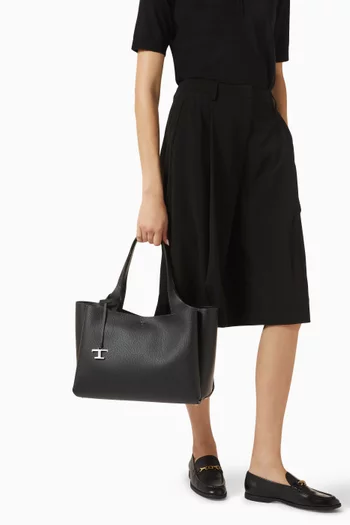 Medium Tote Bag in Leather