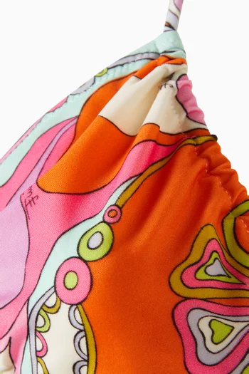 قطعة بيكيني علوية بتصميم مثلث ونقشة