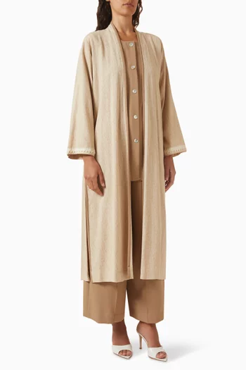 طقم من أربع قطع