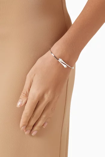 Cleo Slim Diamond Pyramid Slip-On Bracelet in 18kt White Gold