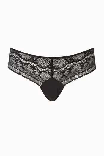 Thongs in Signature Stretch Lace