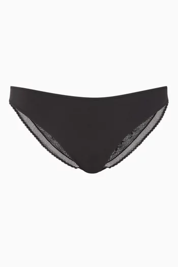 Bikini Briefs in Stretch Lace