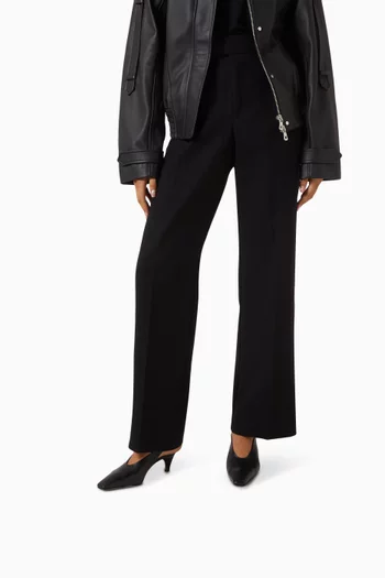Decollete Slingback Pumps in Leather