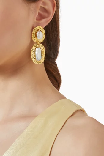 Double Oval Pearl Drop Earrings in 18kt Gold-plated Metal