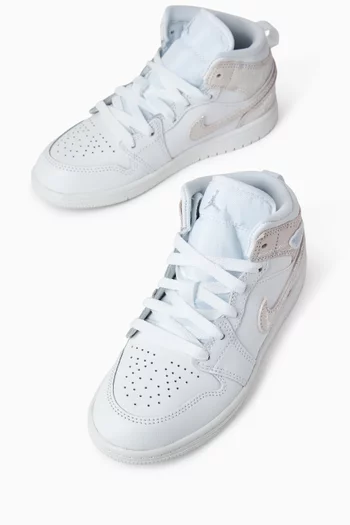 Jordan 1 Mid SE Sneakers in Leather