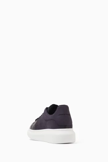 Oversized Sneakers in Suede