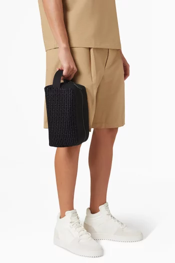 Toiletry Bag in Nylon