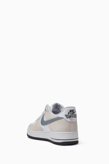 Air Force 1 '07 LV8 Sneakers in Leather
