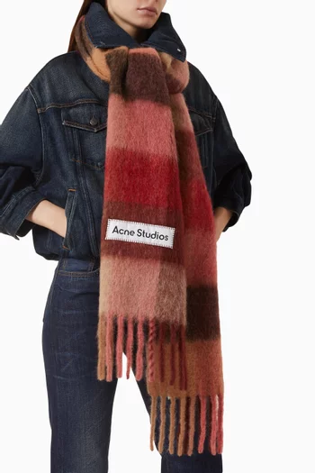 Logo Checked Scarf in Mohair-blend