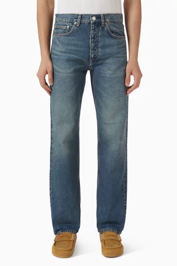 Standard Jeans in Denim