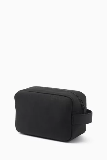 TH Soho Washbag