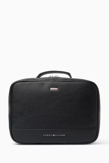 TH Central Travel Washbag