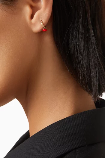 Mini Lip Single Huggie Earring in 14kt Gold