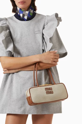 حقيبة يد بو صغيرة