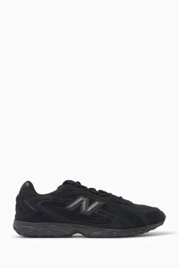 204L Sneakers in Suede