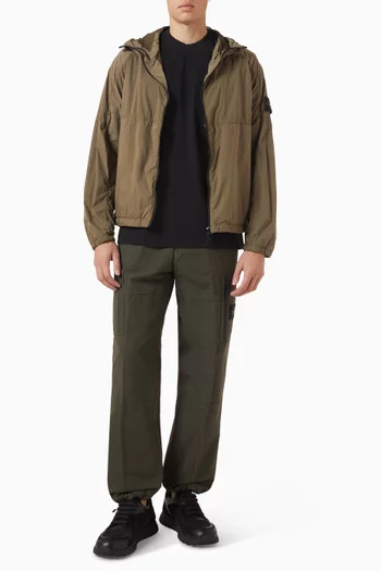 Buttoned-pocket T-shirt