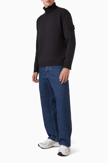 T-neck T-shirt in Cotton
