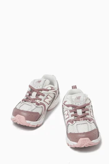 530 Sneakers in Mesh