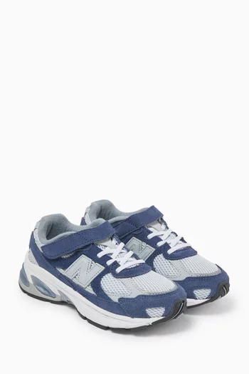 2010 Sneakers in Mesh