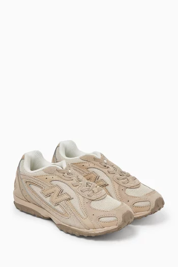 204L Sneakers