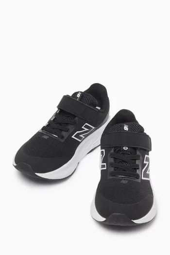 520 Sneakers in Mesh