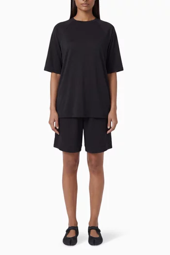 شورت بقصة فضفاضة وتقنية DRI-FIT™‏ قماش مسامي