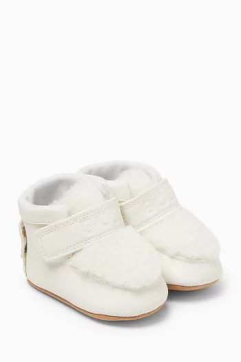Fluffy Booties in Nubuck Cow Leather