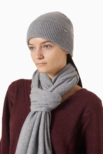 Lonesta Beanie in Cashmere