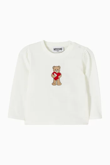 Teddy Bear Holding Heart T-Shirt in Cotton